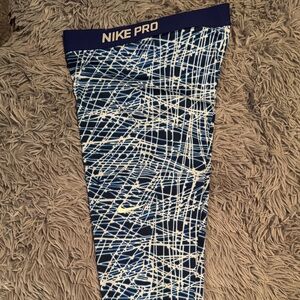 Nike Pro Navy and White Abstract Leggings